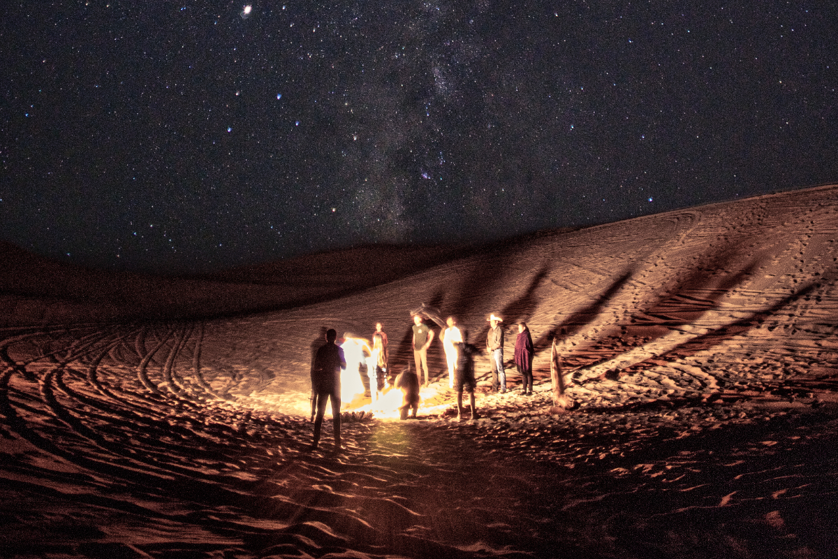 Actividades nocturnas al aire libre en las dunas de samalayuca