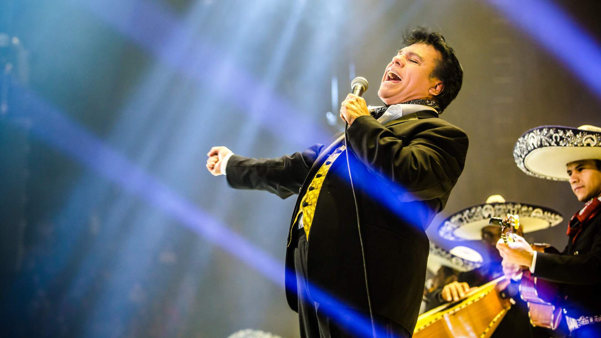 Juan Gabriel por Robert Hacman